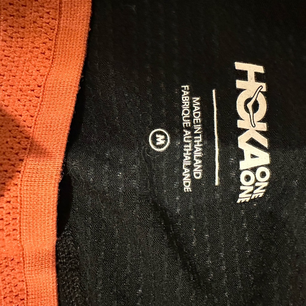 HOKA Women’s Black Leggings size M running tights - Picture 3 of 4
